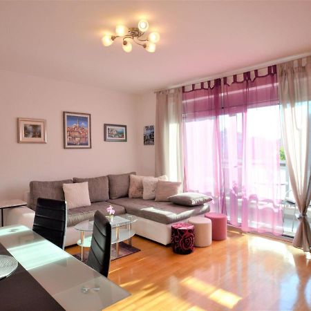 Apartment Pinezic - Roj117 By Interhome Rovinj Kültér fotó